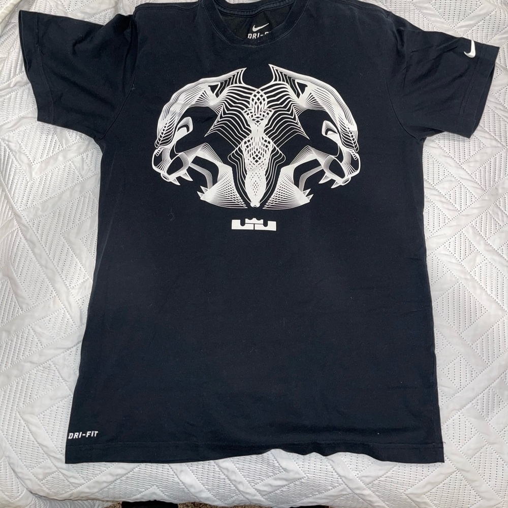 Nike LeBron Shirt
